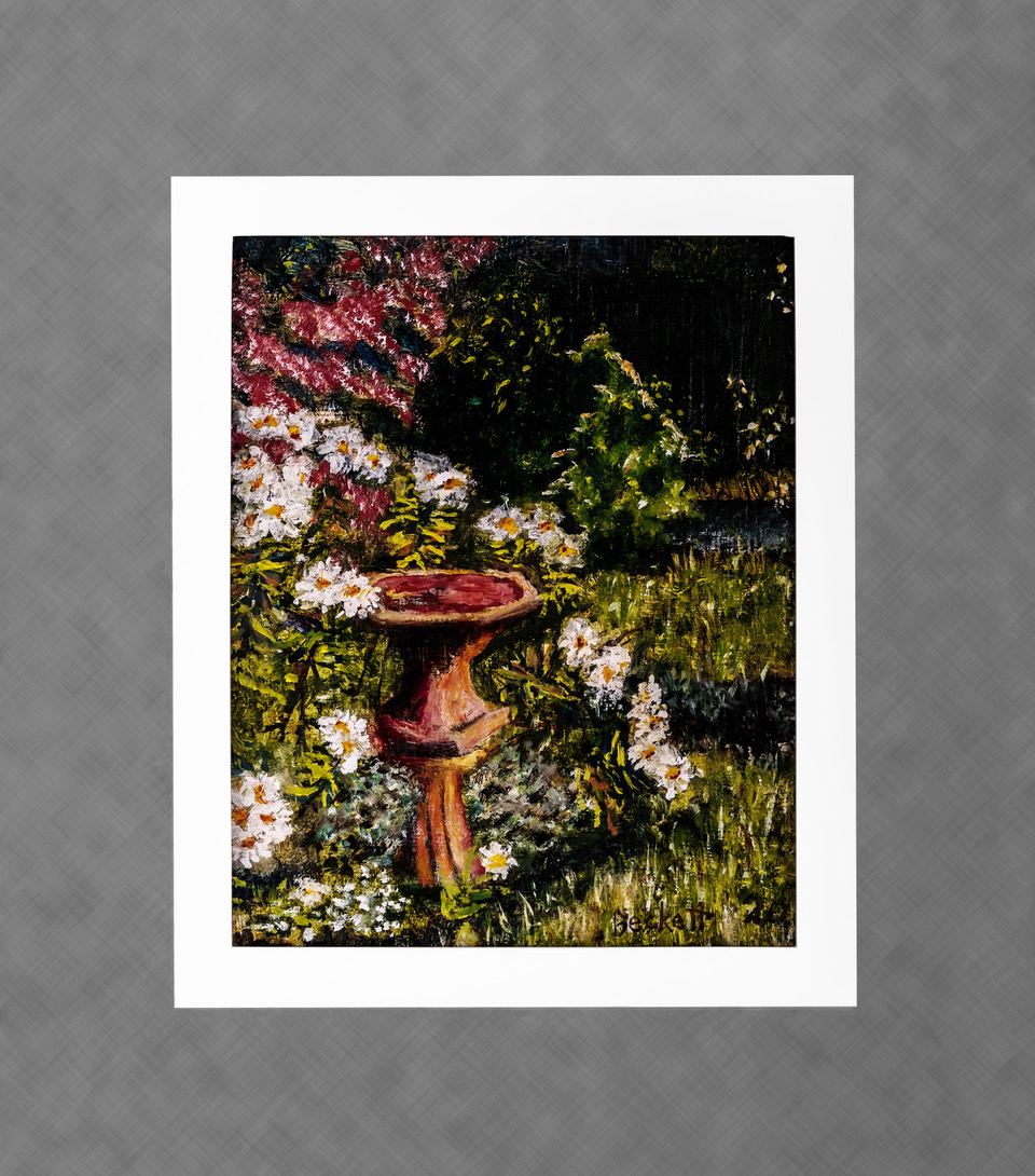 In the garden, Montauk Daisy 
 8 in x 10 in 
 Oil on Panel 2020